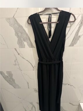 Naked Zebra Black Sleeveless V-Neck Wrap jumpsuit
